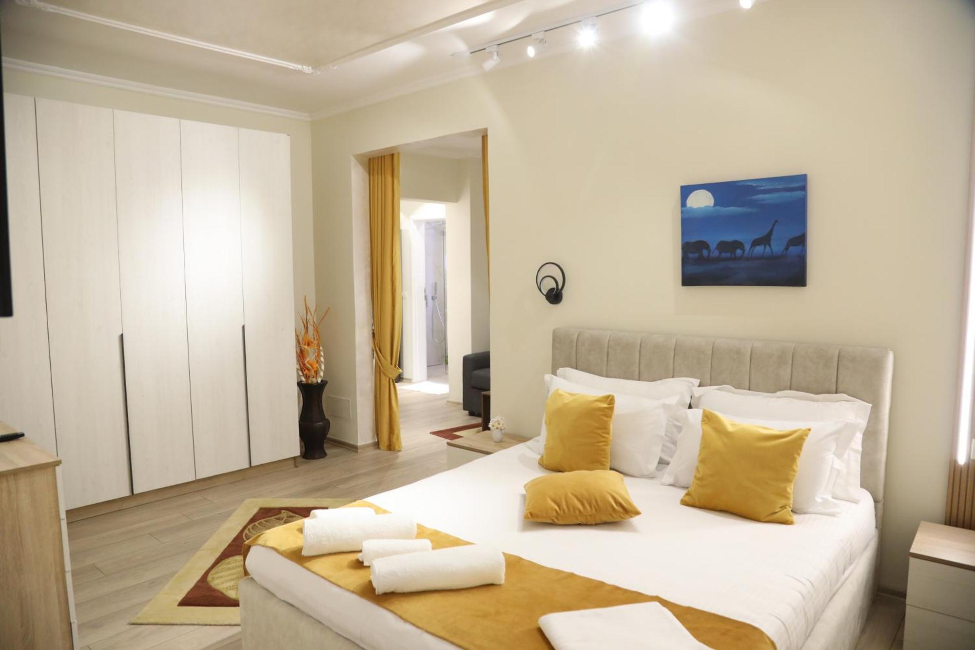 Center Cozy Modern 9/b Tirana